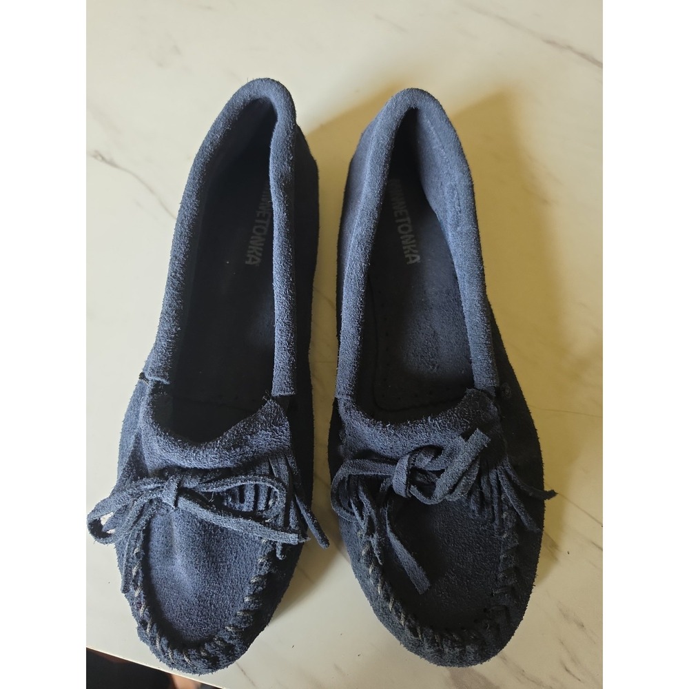 Minnetonka Blue Suede Moccasin Shoes Womens 8 Slip On Loafer Rubber Sole Lace